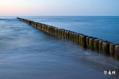 女命伤官与偏官哪一个更糟糕,偏官是正缘还是孽缘