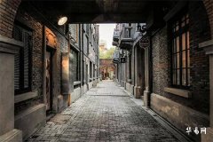 正东缺角的房子风水影响及化解策略