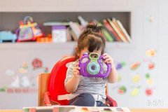 2025属蛇女孩大气名字刘姓,独一无二姓刘女孩名