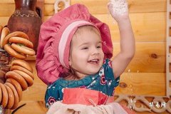 2025年蛇宝宝巳时出生起什么名字,巳时的孩子起名忌讳