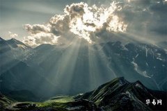 蛇宝宝丑时生名字女,蛇女一生最吉利的名字